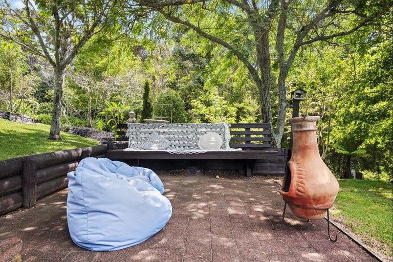 Photo of property in 72 Rewa Road, Maraetai, Auckland, 2018