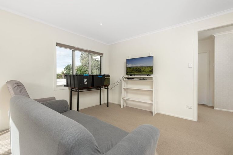 Photo of property in 17 Boucher Avenue, Te Puke, 3119