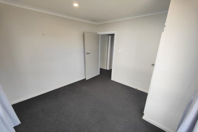 Photo of property in 8a Cotton Street, St Andrews, Hamilton, 3200
