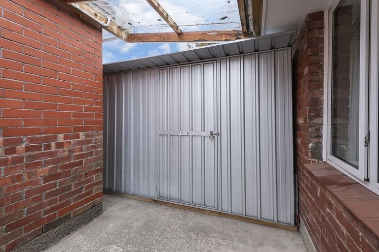 Photo of property in 32 Middleton Road, Upper Riccarton, Christchurch, 8041