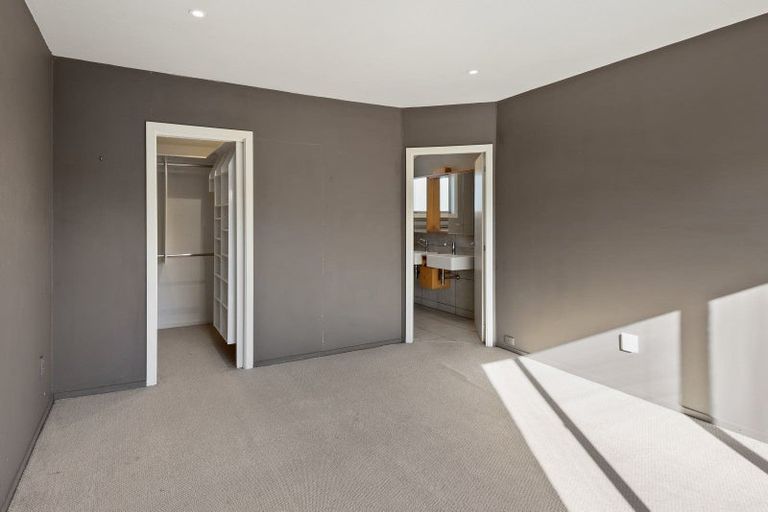 Photo of property in 36 Garden Road, Merivale, Christchurch, 8014