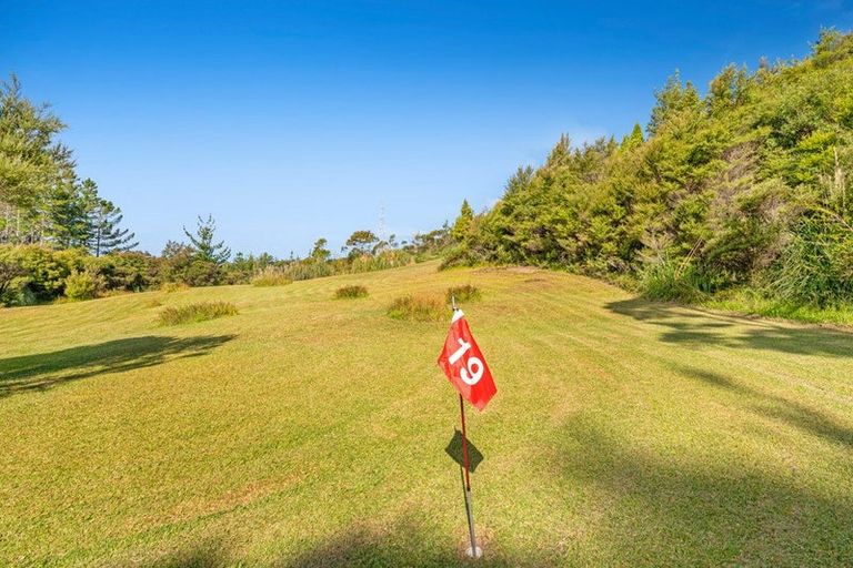 Photo of property in 102 West Road, Kaukapakapa, 0873