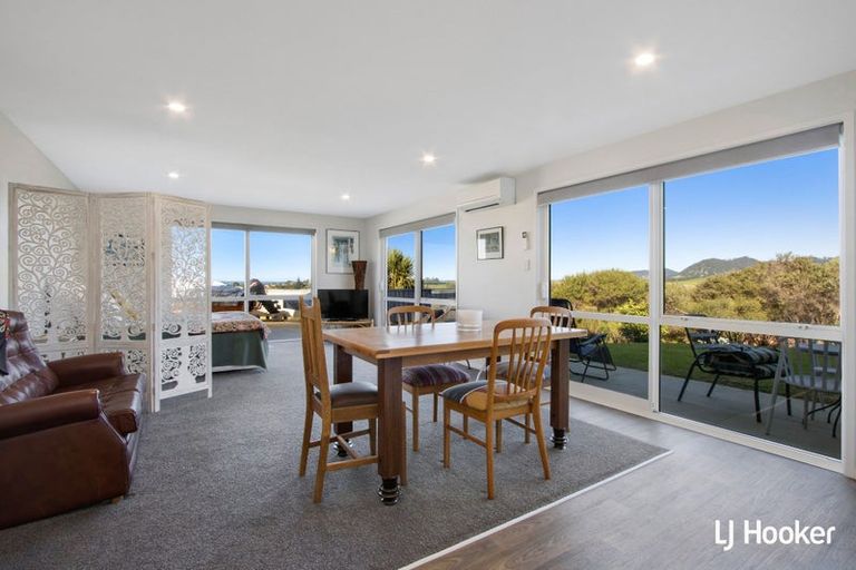 Photo of property in 33 Tohora View, Waihi Beach, 3611