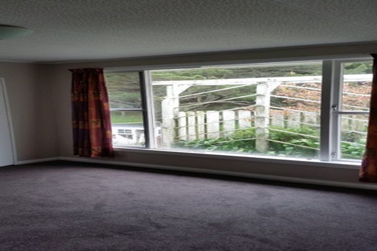 Photo of property in 370 South Makara Road, Makara, Wellington, 6972