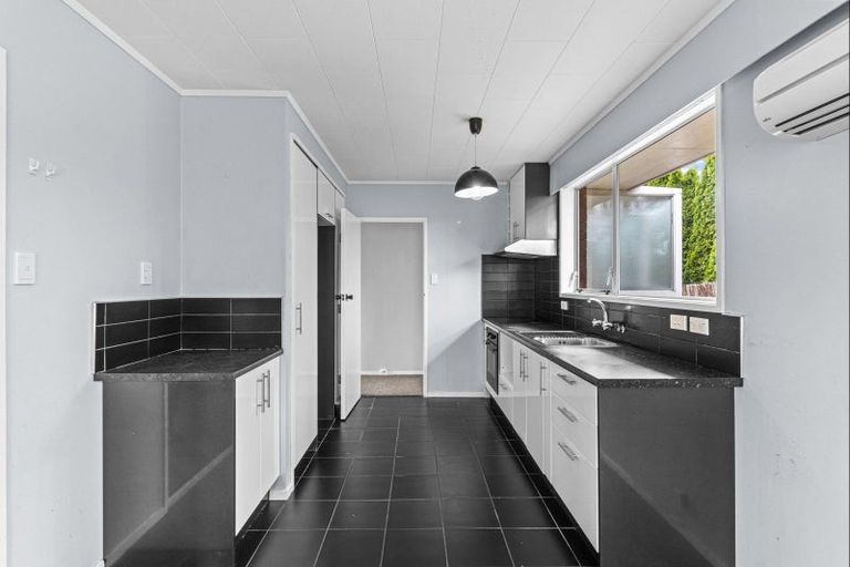 Photo of property in 162 Omata Road, Blagdon, New Plymouth, 4310