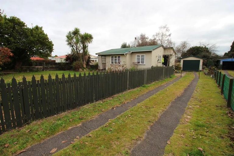 Photo of property in 20 Tay Street, Tokoroa, 3420