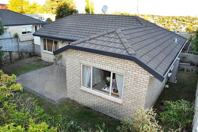 Photo of property in 1/10 Ridge Road, Howick, Auckland, 2014