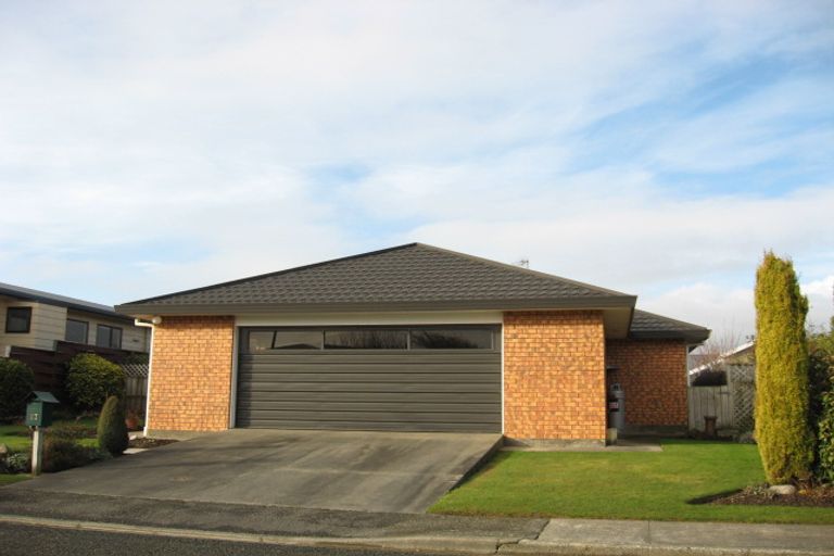 Photo of property in 17 Craig Street, Waikiwi, Invercargill, 9810