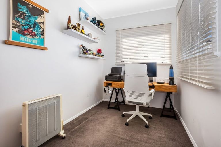 Photo of property in 12 Plunket Avenue, Petone, Lower Hutt, 5012