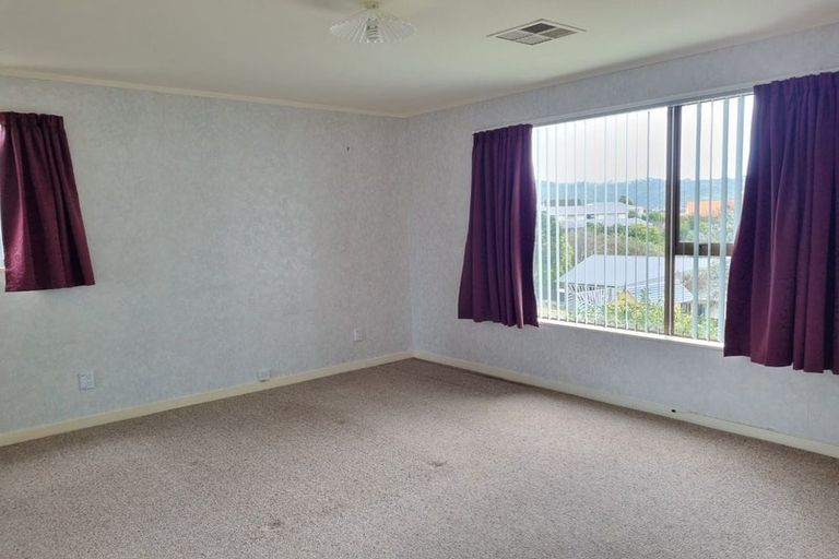 Photo of property in 58 Tweed Road, Papakowhai, Porirua, 5024