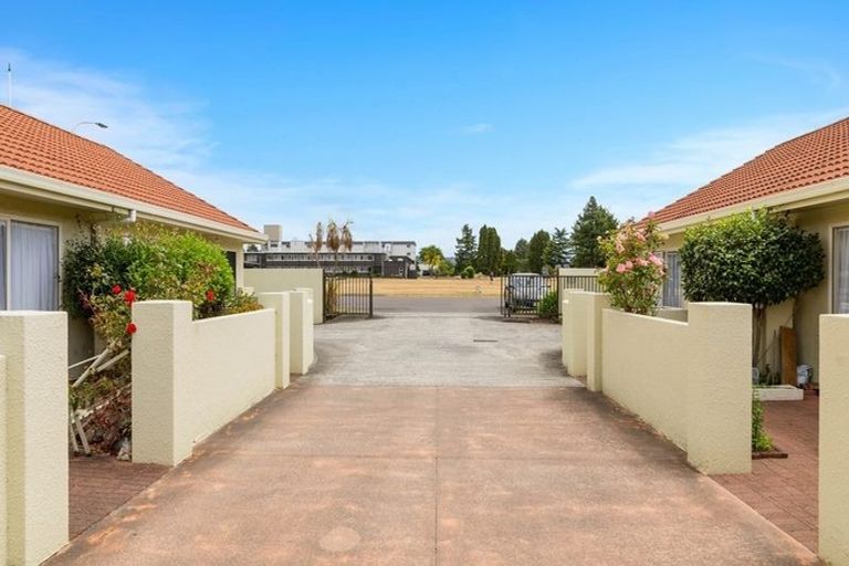 Photo of property in 1/6 Gibson Street, Fenton Park, Rotorua, 3010