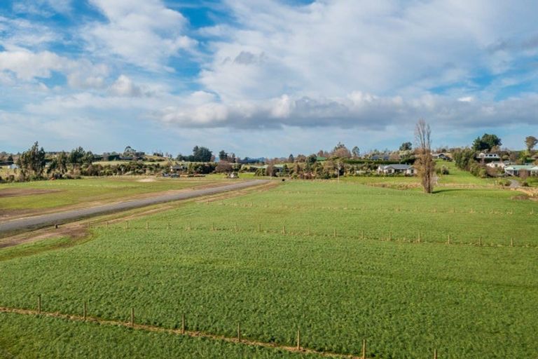 Photo of property in 3 Jensen Drive, Waipukurau, 4282