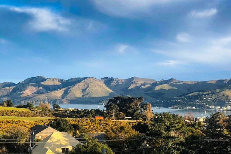 Photo of property in 4 Tau Crescent, Diamond Harbour, 8972