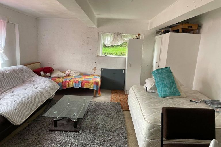 Photo of property in 1/151b Wallace Road, Mangere Bridge, Auckland, 2022