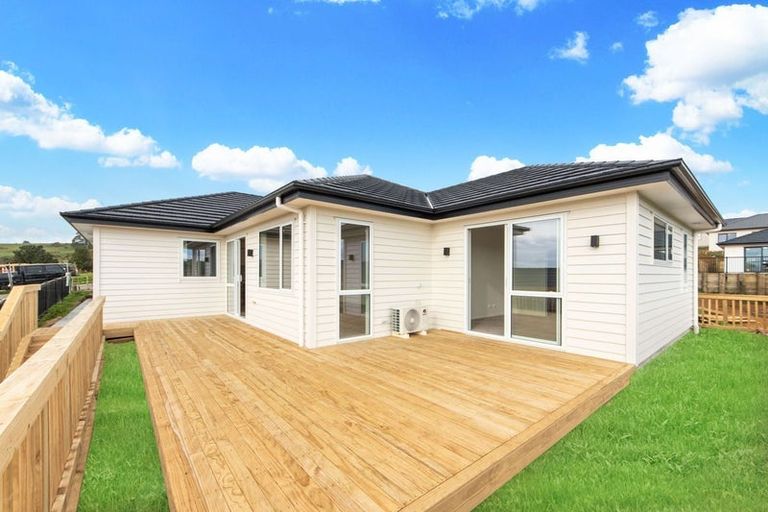 Photo of property in 13 Piedmonte Avenue, Pokeno, 2402