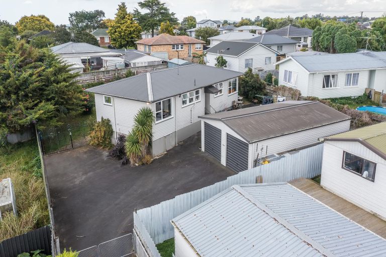 Photo of property in 4 Capella Place, Manurewa, Auckland, 2102