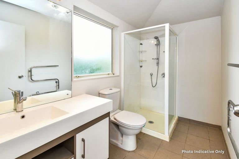 Photo of property in 356a Great South Road, Opaheke, Papakura, 2113