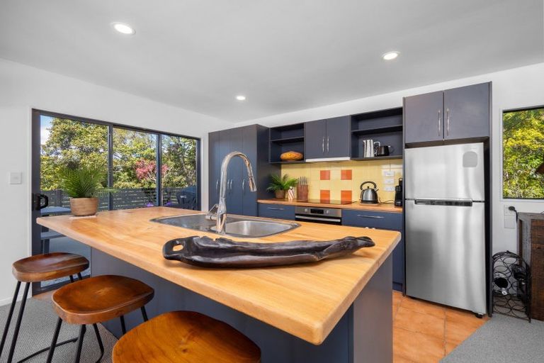 Photo of property in 21 Joyces Road, Paihia, 0200