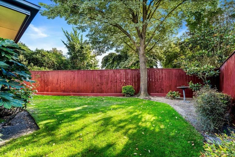 Photo of property in 8 Thornaby Close, Burnside, Christchurch, 8053