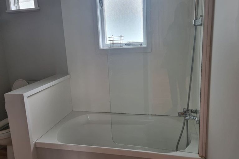 Photo of property in 56 Fergusson Street, Solway, Masterton, 5810