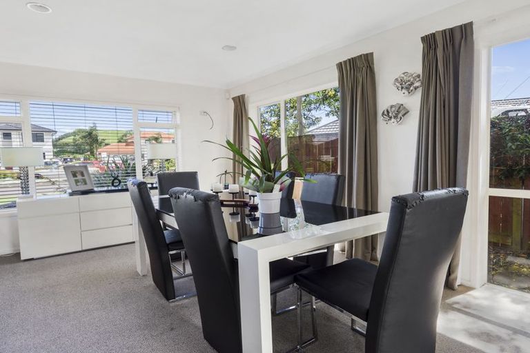 Photo of property in 37 Tomika Crescent, Papamoa Beach, Papamoa, 3118