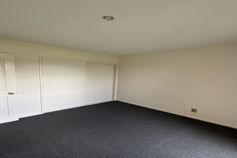Photo of property in 6 Blue Gum Place, New Brighton, Christchurch, 8083