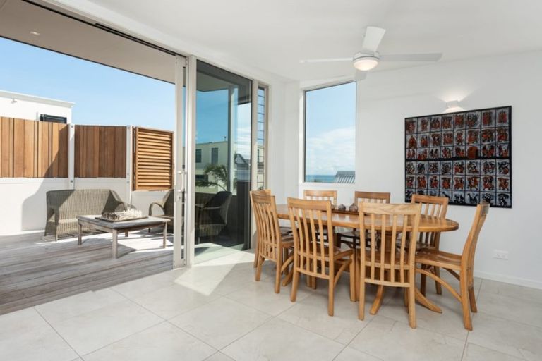 Photo of property in 24a Sunbrae Grove, Mount Maunganui, 3116