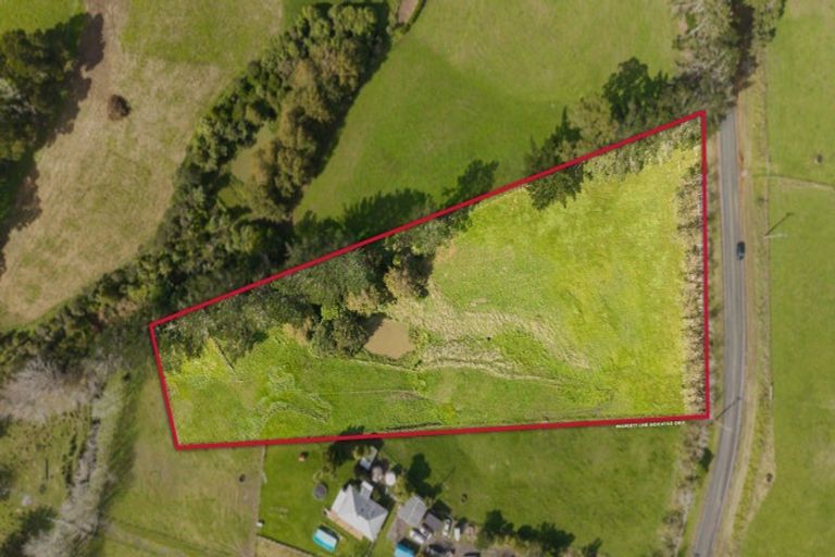Photo of property in 730 Horseshoe Bush Road, Waitoki, 0871