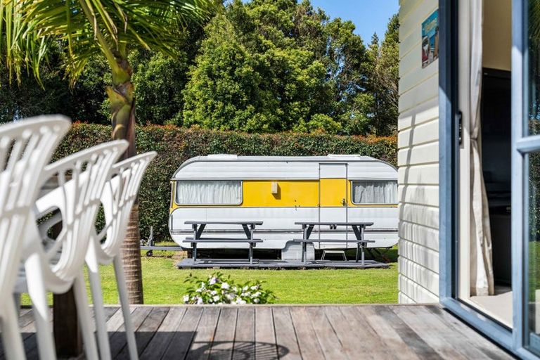 Photo of property in 127 Vista Paku, Pauanui, Hikuai, 3579