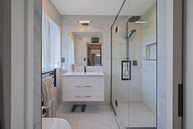 Photo of property in 4 Chamberlain Lane, Rangiora, 7400