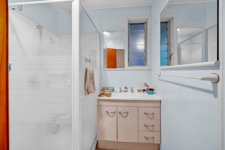 Photo of property in 123 Pembroke Street, Westown, New Plymouth, 4310