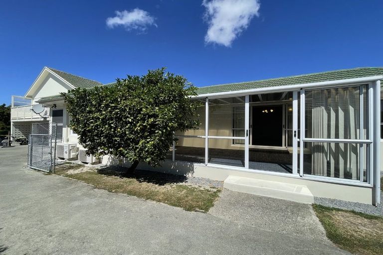 Photo of property in 54 Withells Road, Avonhead, Christchurch, 8042