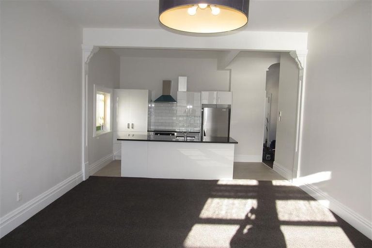 Photo of property in 67 Hawker Street, Mount Victoria, Wellington, 6011