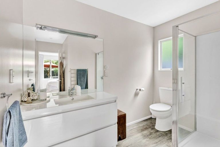 Photo of property in 29a Clare Street, Cambridge, 3434