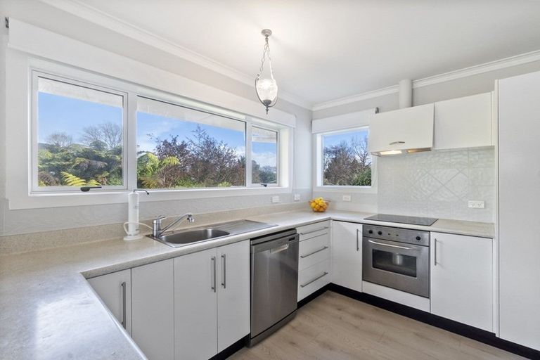 Photo of property in 65 Hooker Avenue, Chedworth, Hamilton, 3210