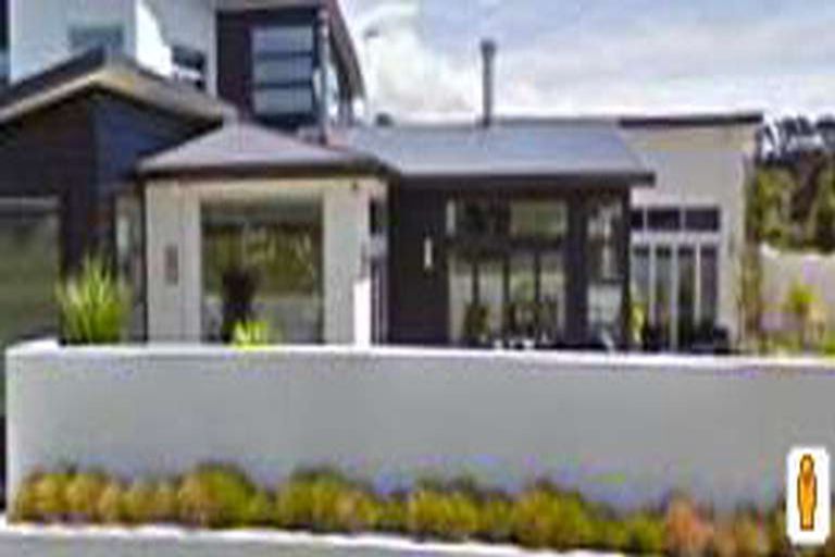 Photo of property in 8 Riverstone Grove, Hokowhitu, Palmerston North, 4410