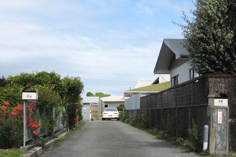 Photo of property in 8 Browning Crescent, Stoke, Nelson, 7011