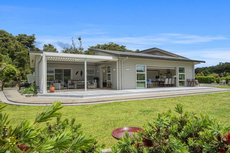 Photo of property in 4 Cornerstone Place, Te Kamo, Kamo, 0185