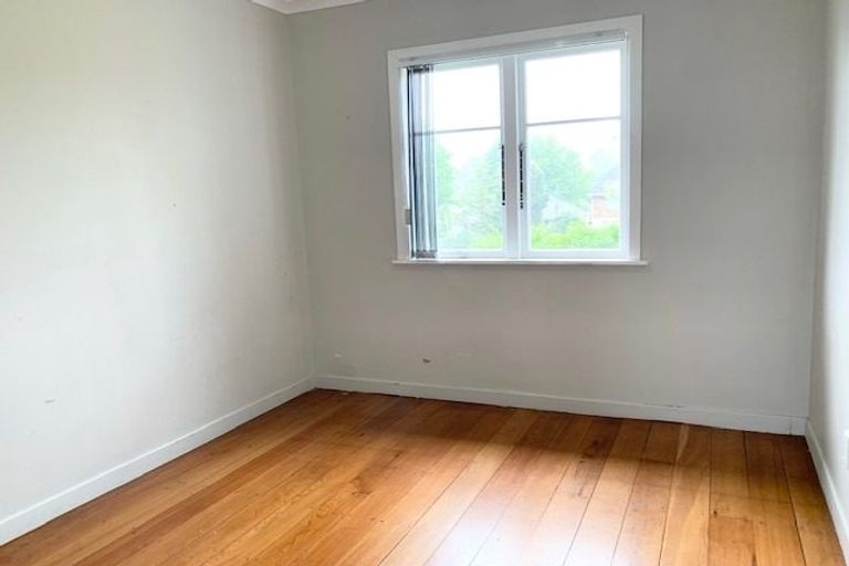 Photo of property in 383 West Coast Road, Glen Eden, Auckland, 0602