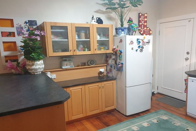 Photo of property in 69 Hutt Road, Petone, Lower Hutt, 5012