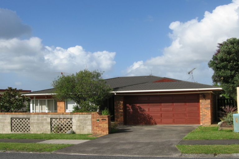 Photo of property in 10 Luton Avenue, Sunnyhills, Auckland, 2010