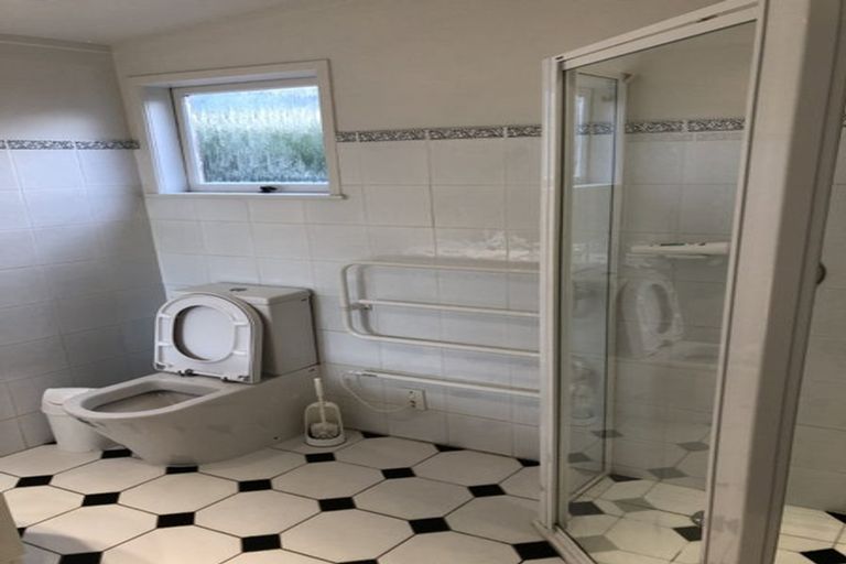 Photo of property in 5 Inchinnam Road, Flat Bush, Auckland, 2016