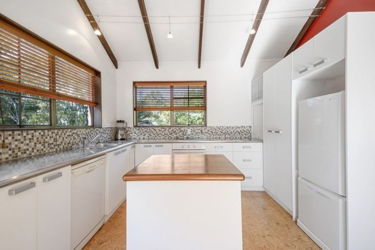 Photo of property in 5 Te Kuru Lane, Pukawa Bay, Turangi, 3381