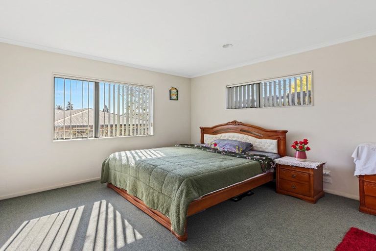Photo of property in 12 Dowman Place, Te Puke, 3119