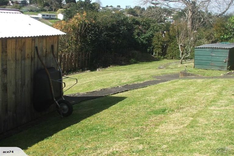 Photo of property in 55 Ogle Crescent, Te Kamo, Whangarei, 0112