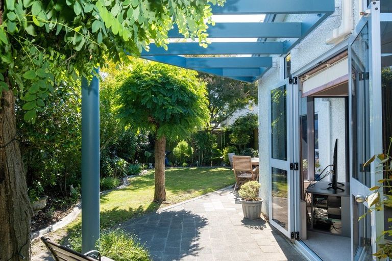 Photo of property in 69 Avenue Road, Greenmeadows, Napier, 4112