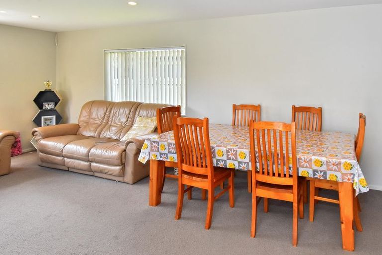 Photo of property in 15b Moffitt Place, Mangere East, Auckland, 2024