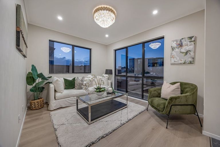 Photo of property in 17 Puia Street, Papatoetoe, 2025