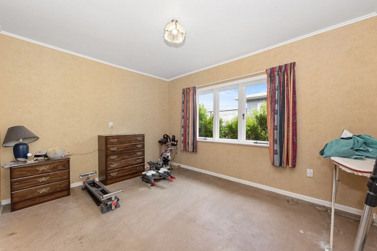 Photo of property in 50 Montgomery Crescent, Bader, Hamilton, 3206