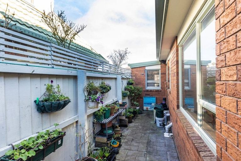 Photo of property in 1/14 Aston Drive, Waimairi Beach, Christchurch, 8083
